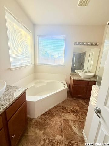 Image 12 of 19 For 20630 Cliff Park