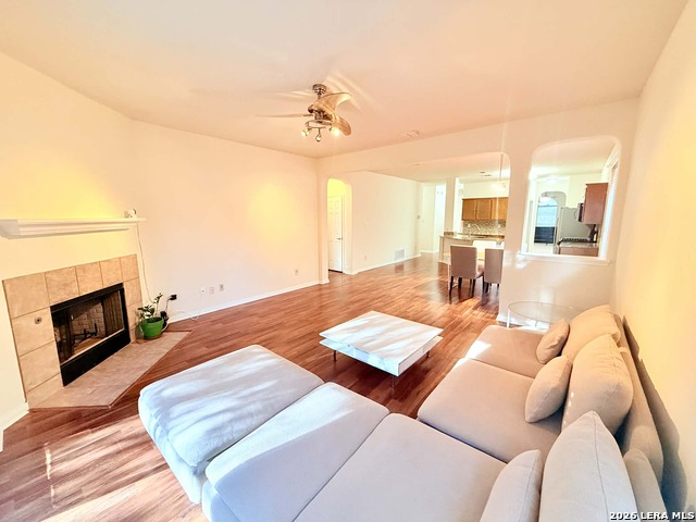 Image 7 of 19 For 20630 Cliff Park