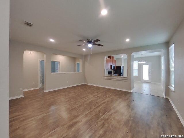 Image 2 of 16 For 13338 Stetson