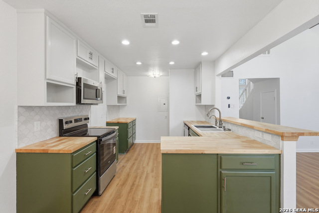 Image 10 of 32 For 12008 Vista Nogal St