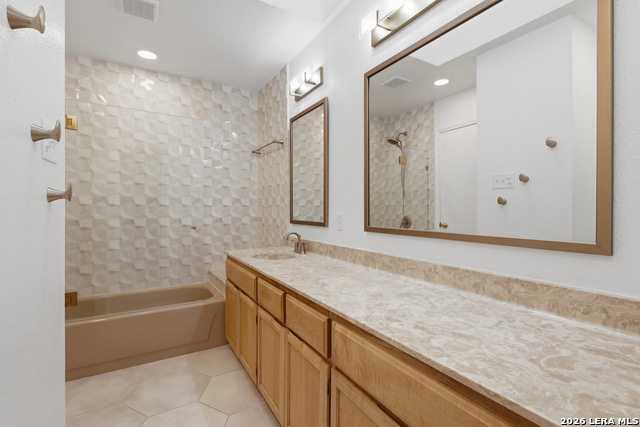 Image 28 of 32 For 12008 Vista Nogal St