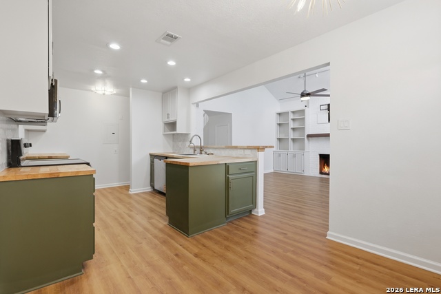 Image 9 of 32 For 12008 Vista Nogal St