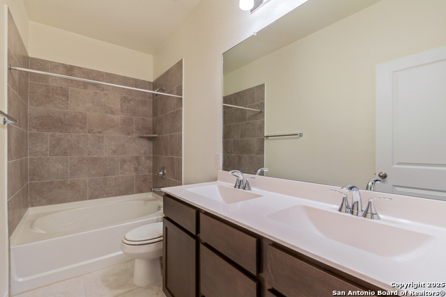 Image 16 of 25 For 4179 Carraway St