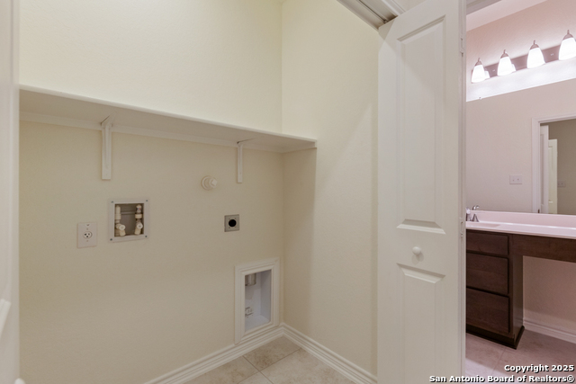 Image 20 of 25 For 4179 Carraway St