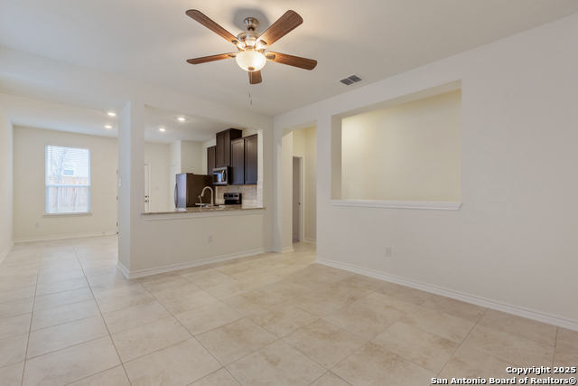 Image 3 of 25 For 4179 Carraway St