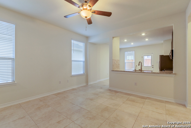 Image 4 of 25 For 4179 Carraway St