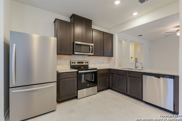 Image 9 of 25 For 4179 Carraway St