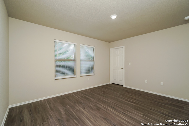 Image 4 of 12 For 5903 Camier Cove