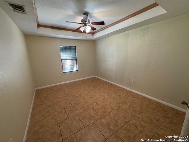 Image 7 of 13 For 14618 Quesenberry Rd  1