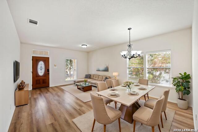 Listing photo id 3 for 316 Sparrow  