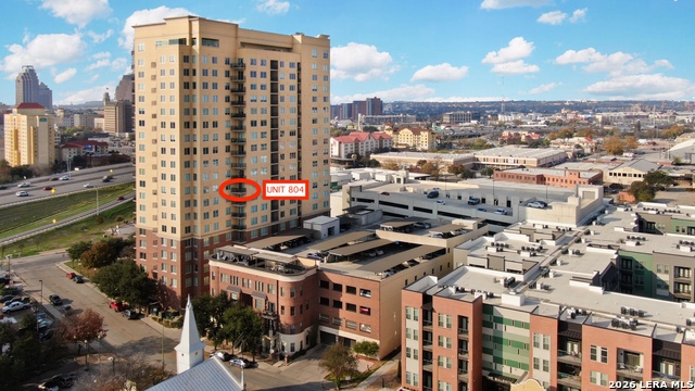 Image 2 of 48 For 215 Center N 804