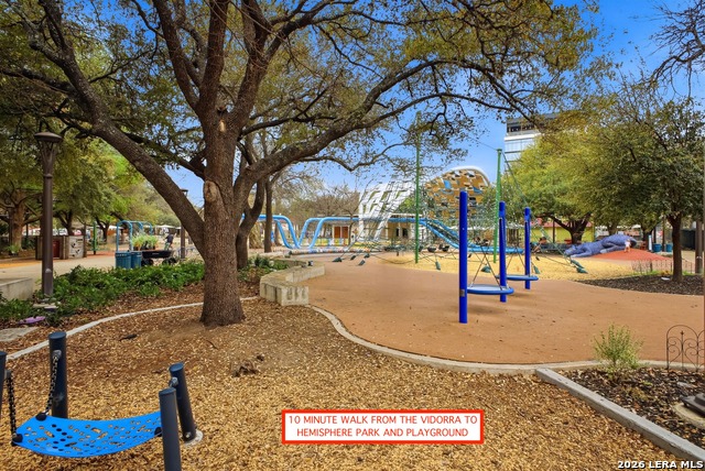 Image 37 of 48 For 215 Center N 804