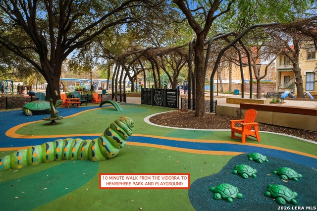 Image 38 of 48 For 215 Center N 804