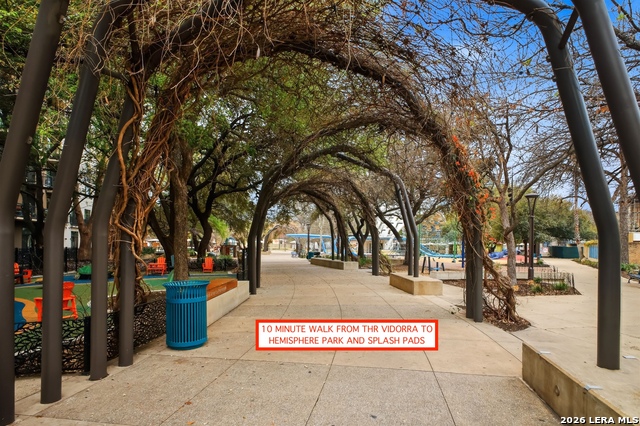 Image 39 of 48 For 215 Center N 804