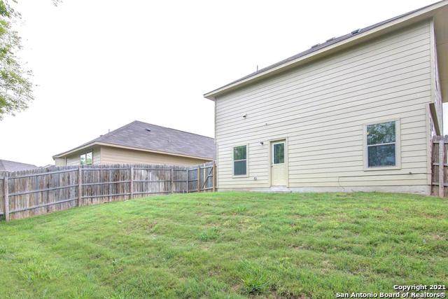 Listing photo id 1 for 5523 Degan Way