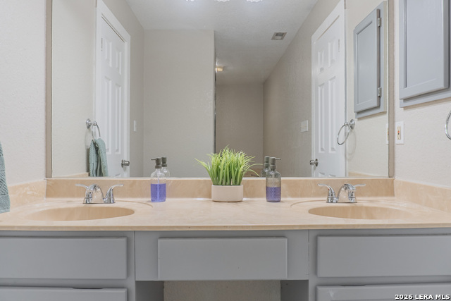 Image 21 of 50 For 311 Governors