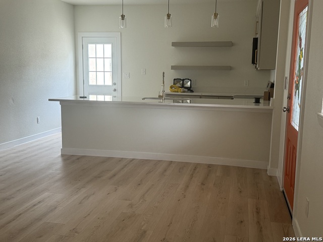 Image 11 of 30 For 631 Mistletoe E