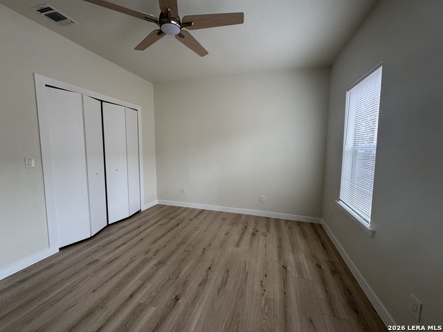 Image 13 of 30 For 631 Mistletoe E