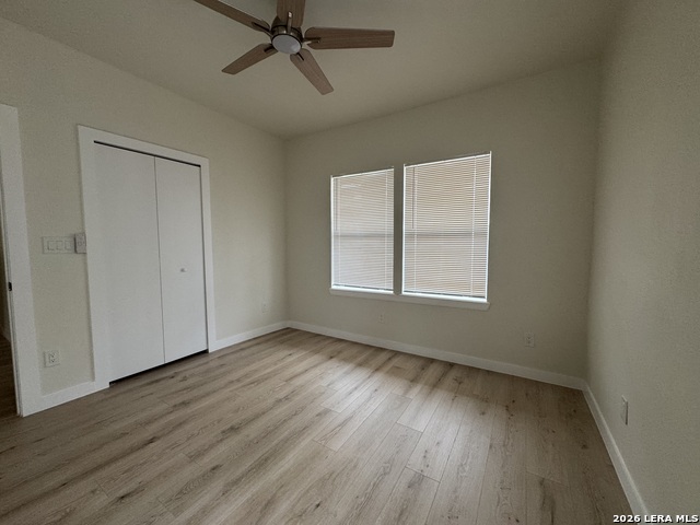 Image 17 of 30 For 631 Mistletoe E