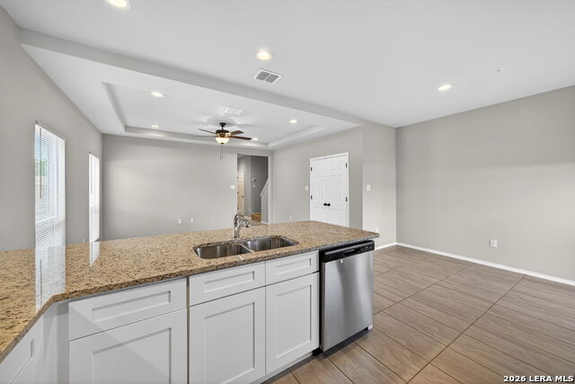 Image 14 of 32 For 4110 Swans Landing  101