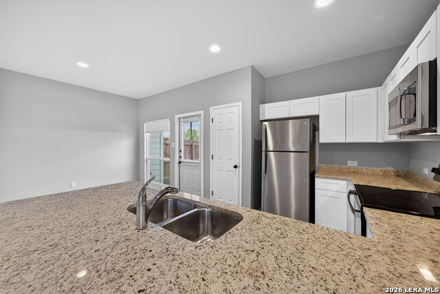 Image 15 of 32 For 4110 Swans Landing  101