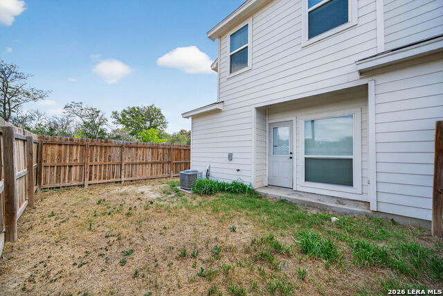 Image 29 of 32 For 4110 Swans Landing  101