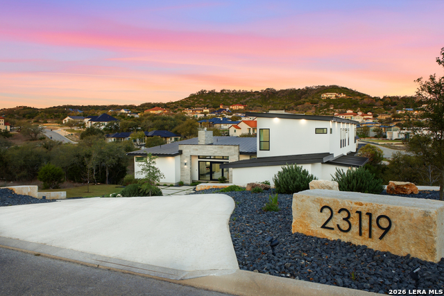 Image 15 of 56 For 23119 Casey Canyon