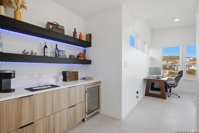 Image 40 of 56 For 23119 Casey Canyon