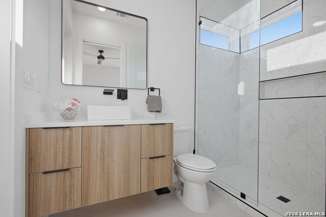 Image 46 of 56 For 23119 Casey Canyon