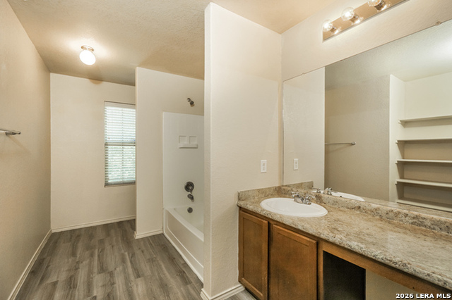 Listing photo id 10 for 8915 Bonnie Butler