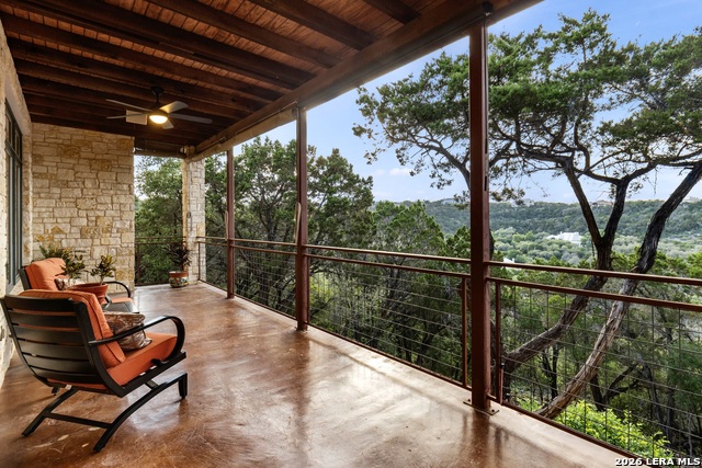 Image 2 of 34 For 15529 Escarpment Oak