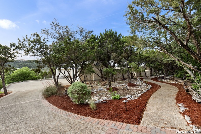 Image 27 of 34 For 15529 Escarpment Oak