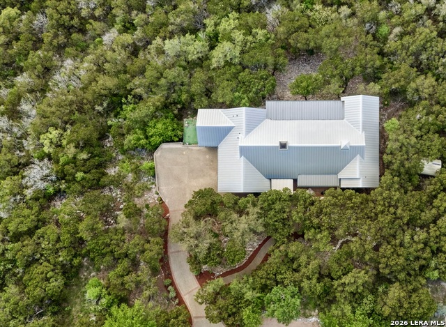 Image 31 of 34 For 15529 Escarpment Oak