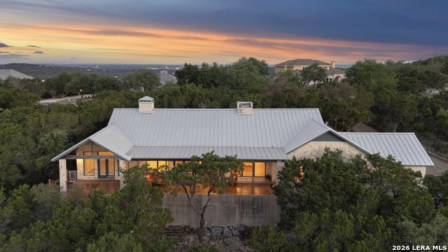 Image 4 of 34 For 15529 Escarpment Oak