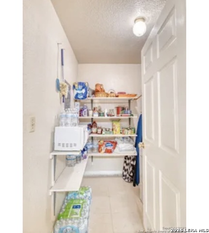 Image 9 of 22 For 622 Oak S 