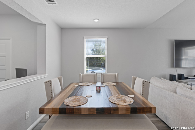 Image 11 of 36 For 11510 Bakersfield Pass