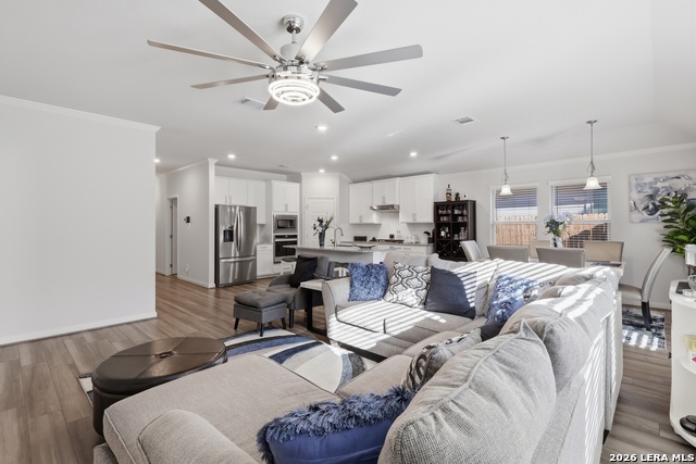 Image 9 of 32 For 17026 Autry Fls