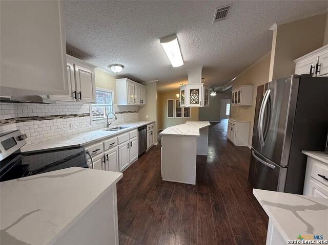 Image 2 of 27 For 625 & 655 Buck Run Pass