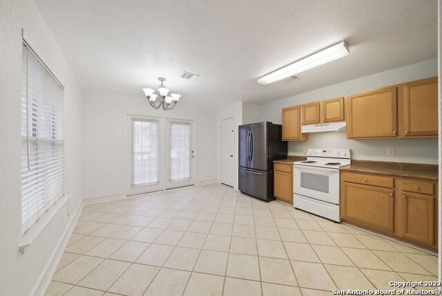 Image 11 of 33 For 10215 Tiger Bay