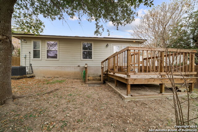 Image 32 of 33 For 10215 Tiger Bay