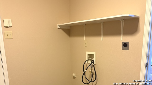 Image 5 of 9 For 5451 Champions Hill