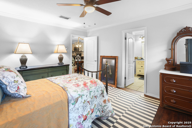 Image 13 of 31 For 16 Pembroke Lane