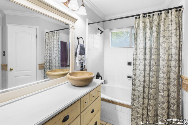 Image 14 of 31 For 16 Pembroke Lane