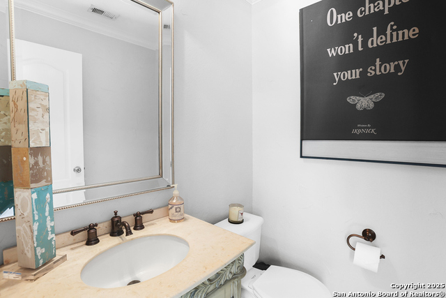 Image 16 of 31 For 16 Pembroke Lane