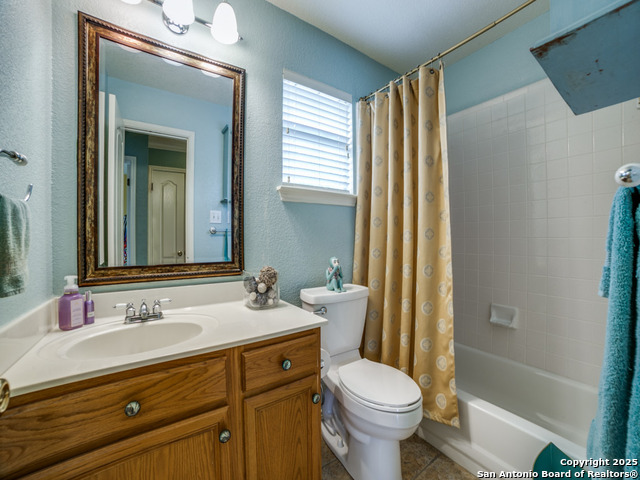 Image 18 of 31 For 16 Pembroke Lane