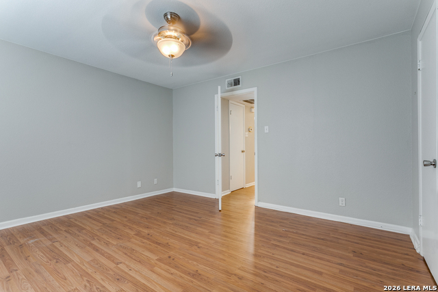 Image 19 of 25 For 8401 New Braunfels N 207a