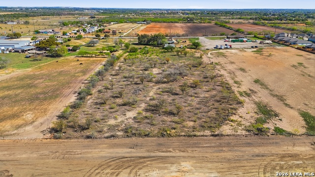 Image 27 of 28 For 8204 New Sulphur Springs Rd