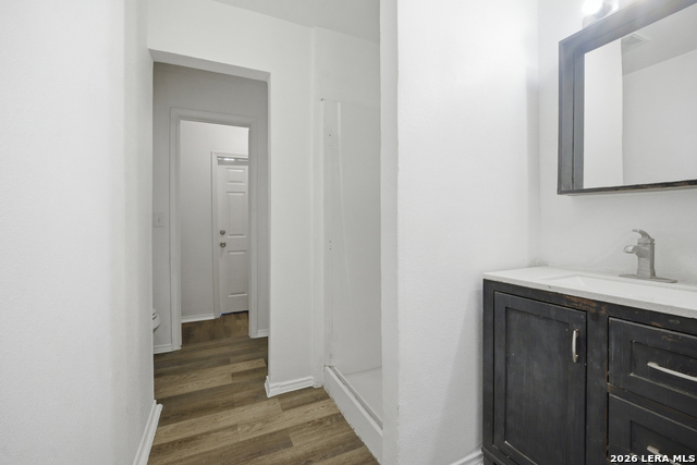 Image 22 of 31 For 5722 Misty Glen