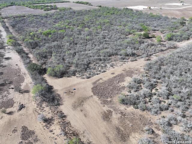 Listing photo id 9 for 6617 Fm 882  