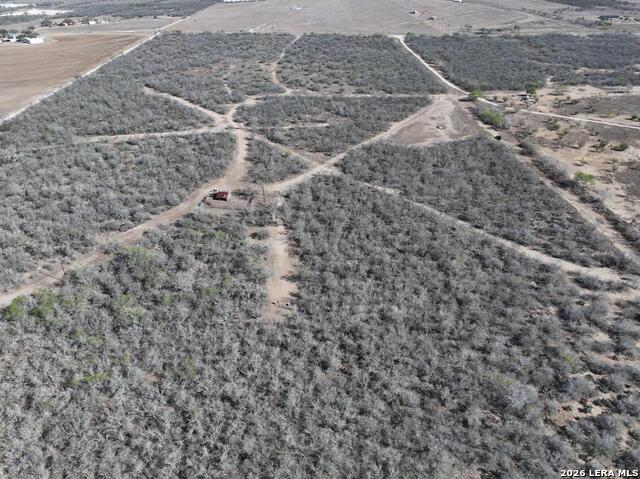 Listing photo id 10 for 6617 Fm 882  